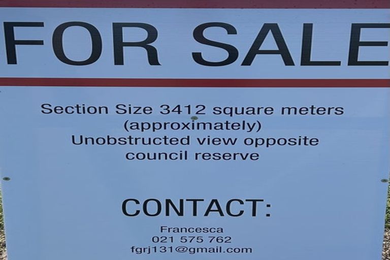 Photo of property in 54 Copper Beech Road, Woodend, 7610