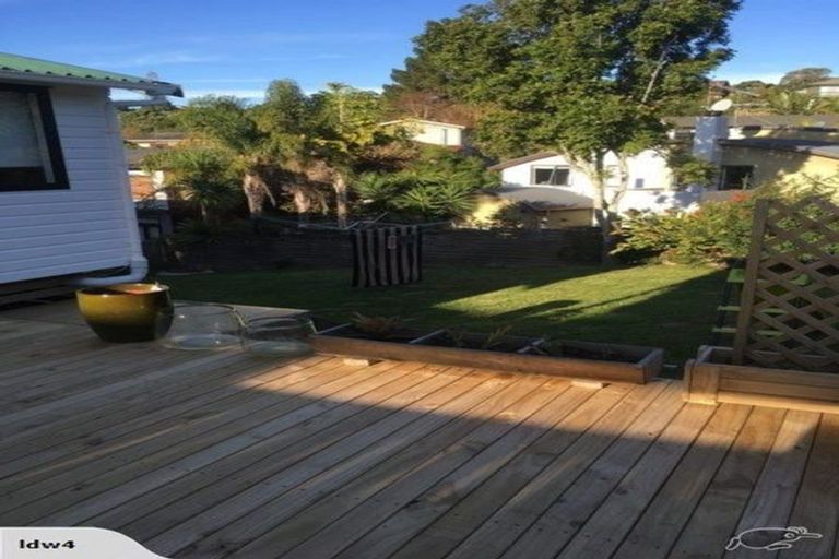 Photo of property in 42a Matipo Road, Mairangi Bay, Auckland, 0630