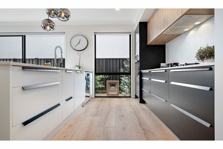 Photo of property in 13 Horoeka Street, Avonhead, Christchurch, 8042