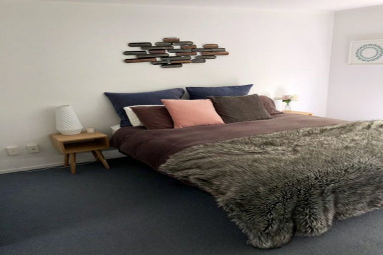 Photo of property in 5/3 Kelvin Grove, Te Aro, Wellington, 6011