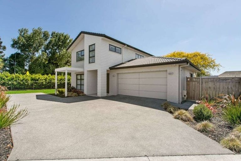 Photo of property in 41 Andalusian Way, Karaka, Papakura, 2113