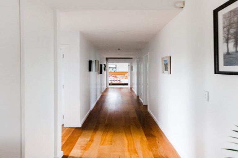 Photo of property in 17 Rogers Road, Bay View, Napier, 4104