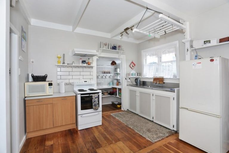 Photo of property in 20 Vera Street, Marton, 4710