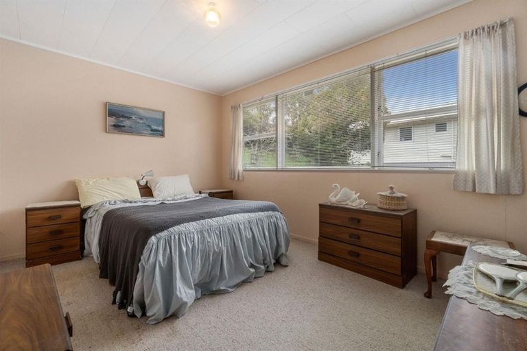 Photo of property in 419 Don Buck Road, Massey, Auckland, 0614