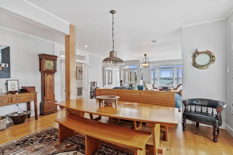 Photo of property in 19 Weir Crescent, Onerahi, Whangarei, 0110