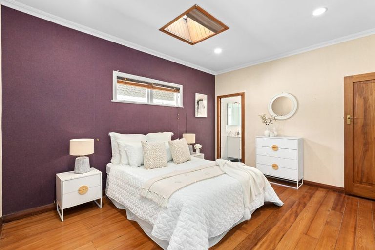 Photo of property in 58 Inglis Street, Seatoun, Wellington, 6022