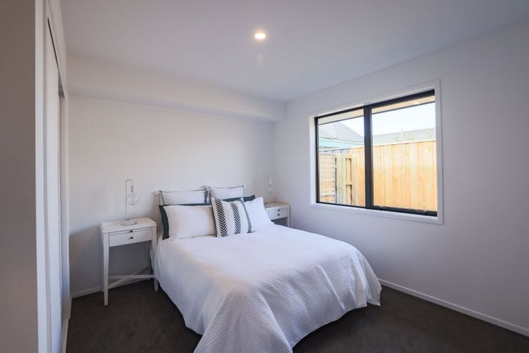 Photo of property in 2/14 Woodhouse Street, Linwood, Christchurch, 8062