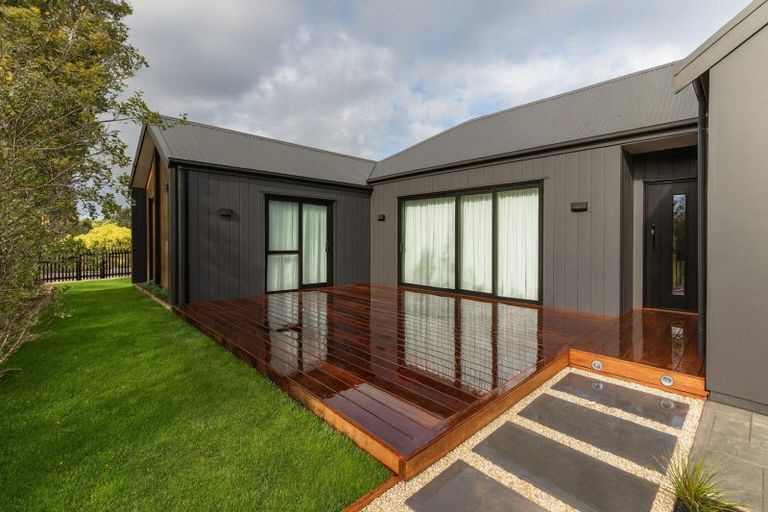 Photo of property in 42a Batt Street, West End, Palmerston North, 4410