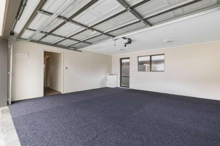 Photo of property in 1 The Palms, Rototuna, Hamilton, 3210