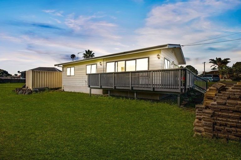 Photo of property in 1/504 Oruarangi Road, Mangere, Auckland, 2022