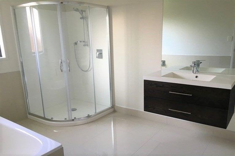 Photo of property in 4 Pacific Street, Waiuku, 2123