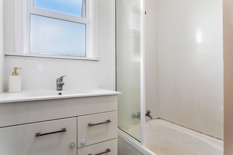 Photo of property in 5a Lord Cobham Avenue, Whakatane, 3120