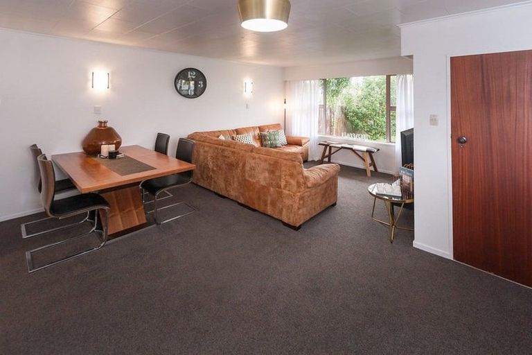 Photo of property in 68a Napier Road, Havelock North, 4130
