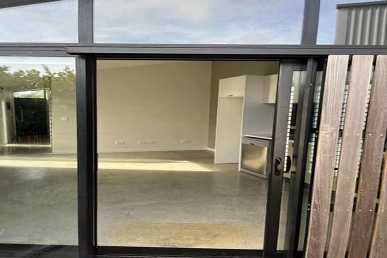 Photo of property in 12 Station Street, Hobsonville, Auckland, 0616