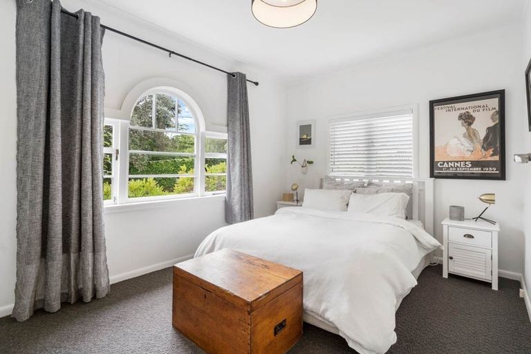 Photo of property in 21 Abbotleigh Avenue, Te Atatu Peninsula, Auckland, 0610