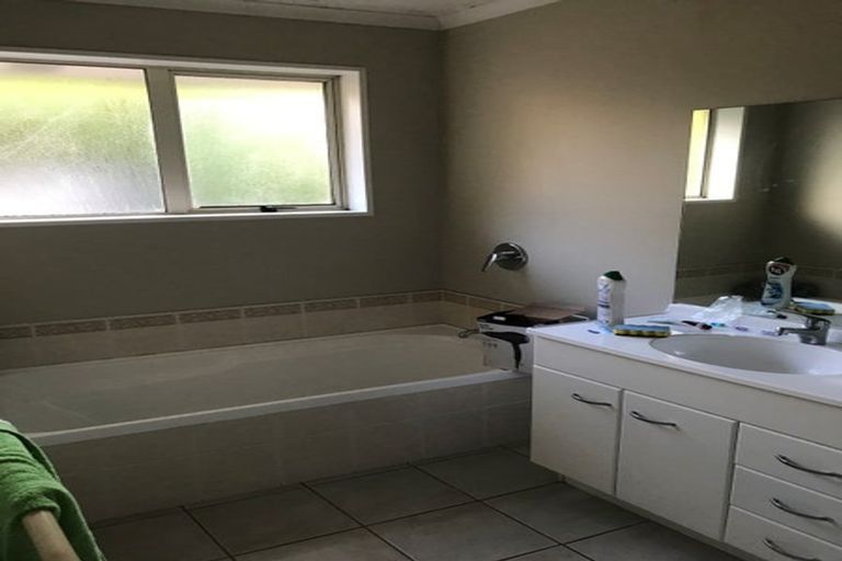 Photo of property in 55 Springwater Avenue, Northwood, Christchurch, 8051