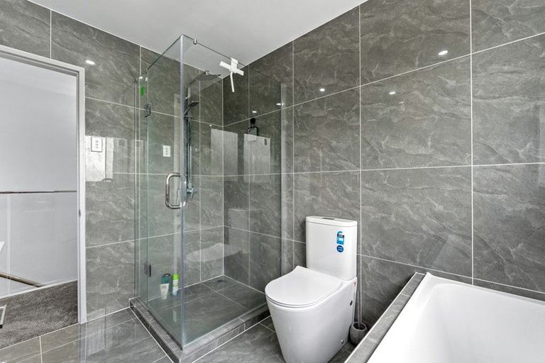 Photo of property in 21 Franklin Avenue, Papatoetoe, Auckland, 2024