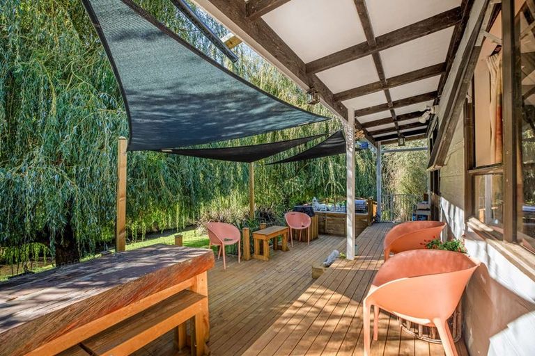 Photo of property in 4312 Christchurch Akaroa Road, Little River, 7591