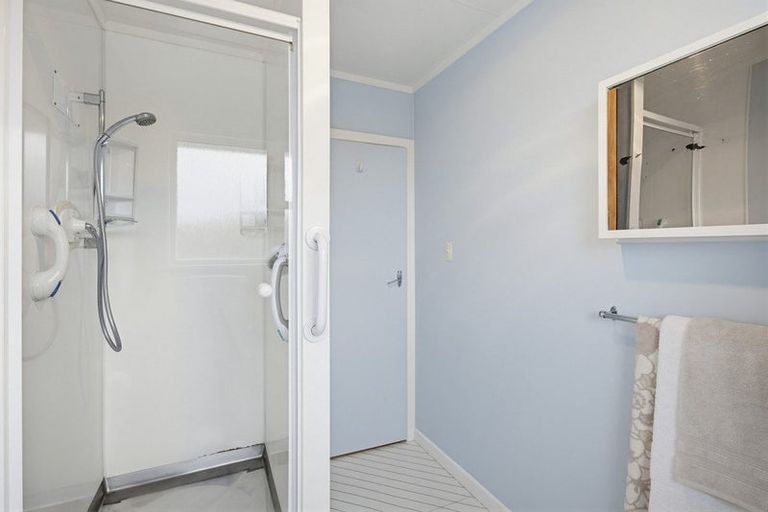 Photo of property in 38 Rimu Street, Waikanae, 5036