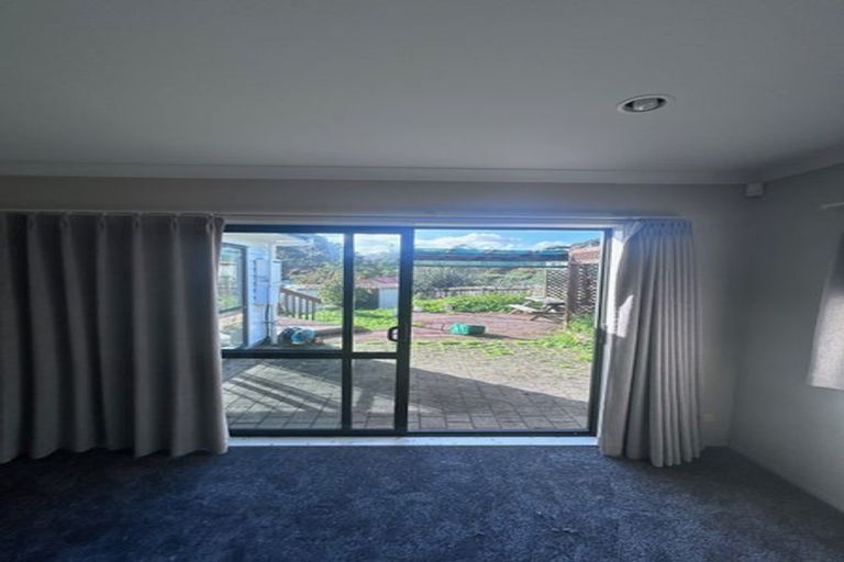 Photo of property in 26 Twin Court, Albany, Auckland, 0632