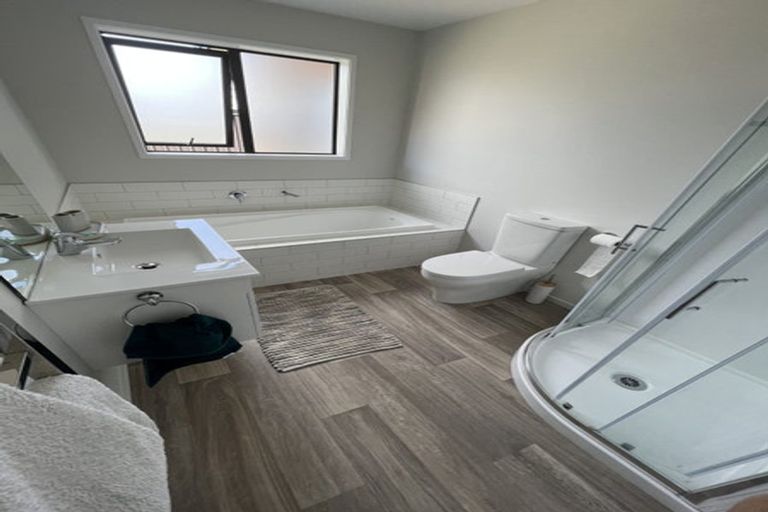 Photo of property in 247 Aubrey Road, Wanaka, 9305