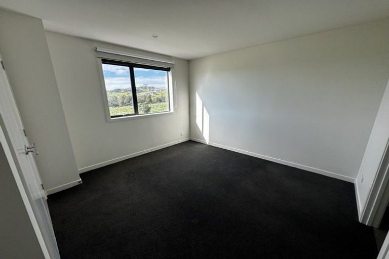 Photo of property in 168 Long George Drive, Totara Park, Auckland, 2019