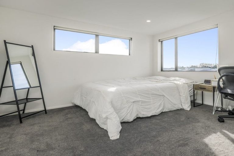 Photo of property in 41 John Gray Street, Papakura, 2110