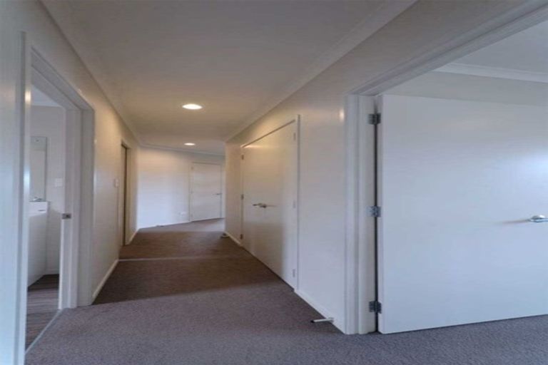 Photo of property in 1 Burford Way, Rolleston, 7615