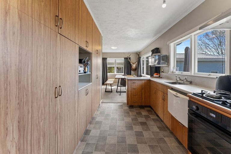 Photo of property in 2 Martin Avenue, Wakefield, 7025