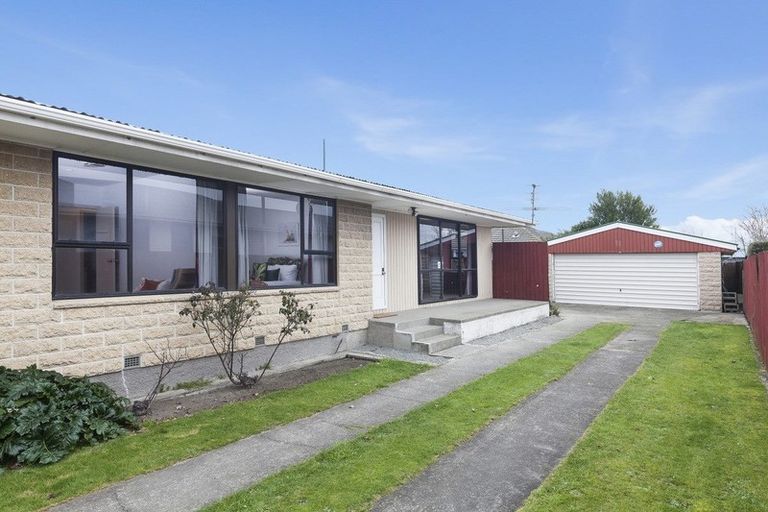 Photo of property in 34 Witham Street, Hornby, Christchurch, 8042