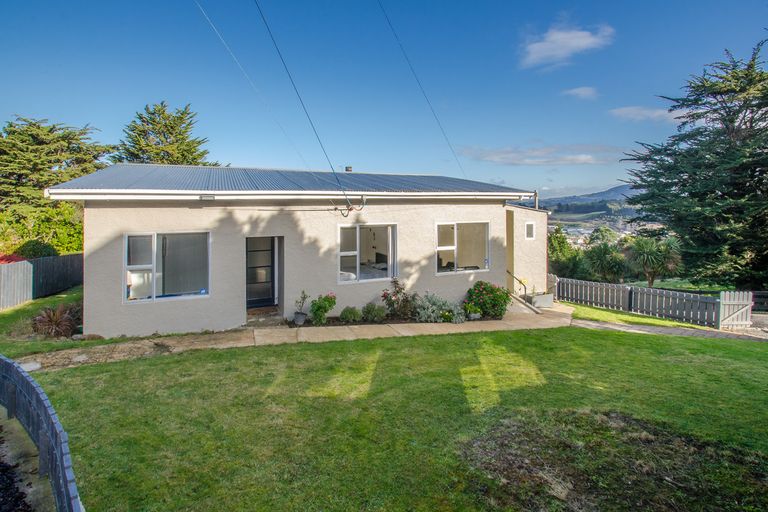 Photo of property in 33 Bernard Street, Kenmure, Dunedin, 9011