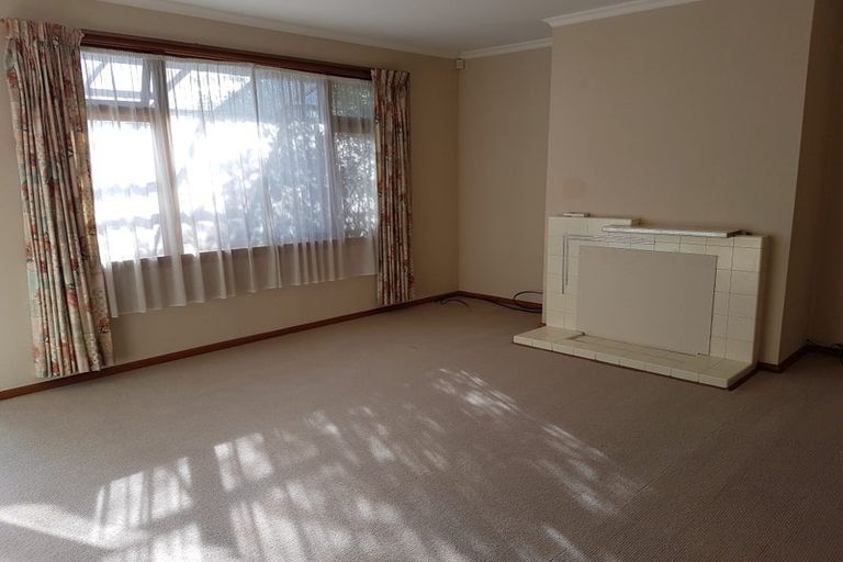 Photo of property in 2/10 Straven Road, Riccarton, Christchurch, 8011