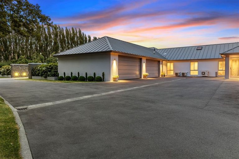 Photo of property in 71 Hussey Road, Northwood, Christchurch, 8051