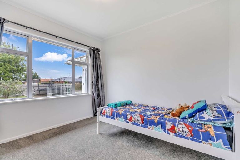 Photo of property in 1 Riverside Drive, Whakatane, 3120