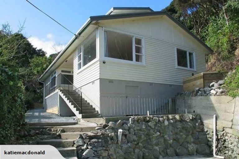 Photo of property in 26 Kiriwai Road, Paremata, Porirua, 5024