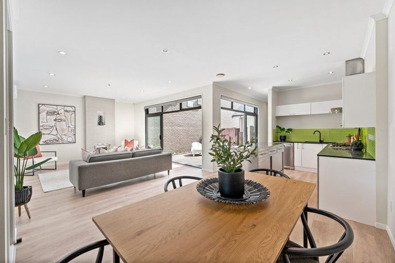 Photo of property in 68 Buckley Avenue, Hobsonville, Auckland, 0616