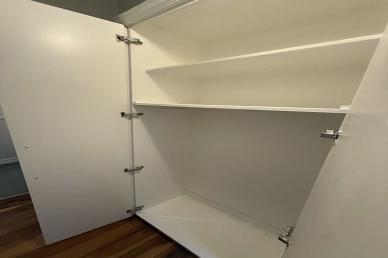 Photo of property in 28 Bay Street, Petone, Lower Hutt, 5012