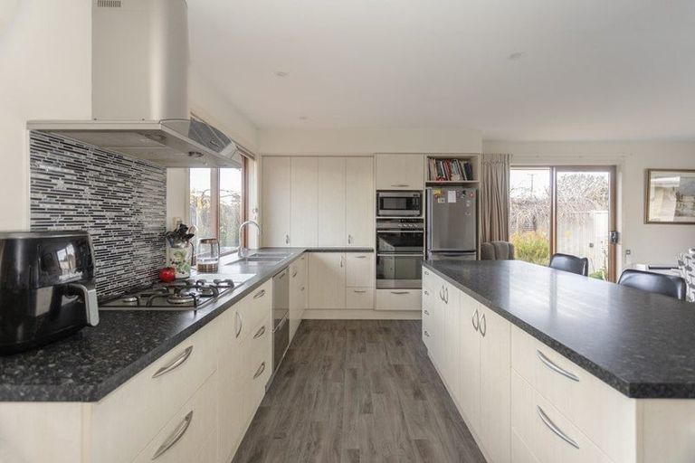 Photo of property in 33 Essex Street, Weston, Oamaru, 9401