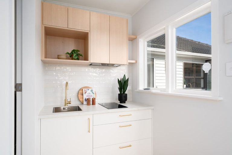 Photo of property in 16 Russell Road, Wainuiomata, Lower Hutt, 5014