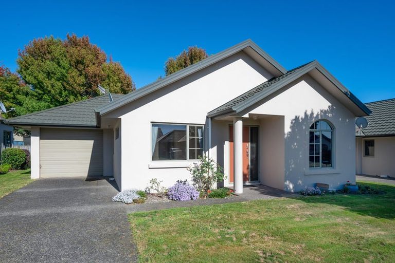Photo of property in 285unit Vaughan Road, Owhata, Rotorua, 3010