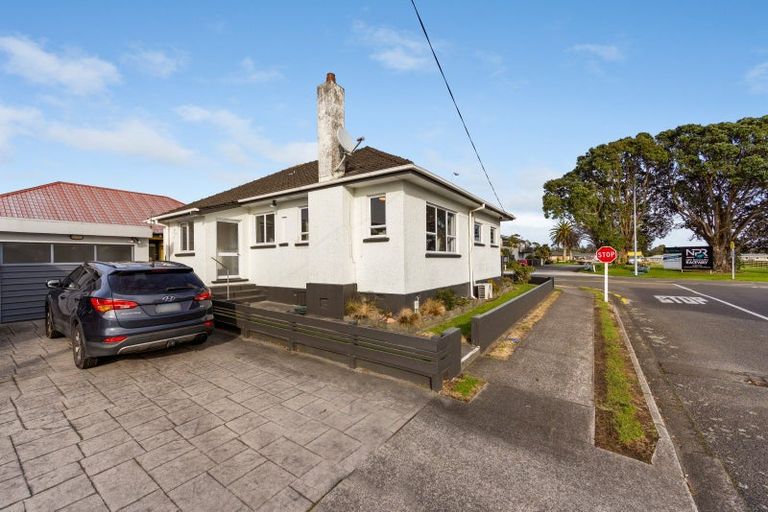 Photo of property in 187 Coronation Avenue, Welbourn, New Plymouth, 4310