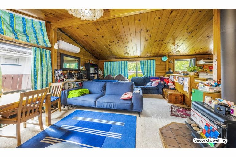 Photo of property in 135 Old Wairoa Road, Papakura, 2110