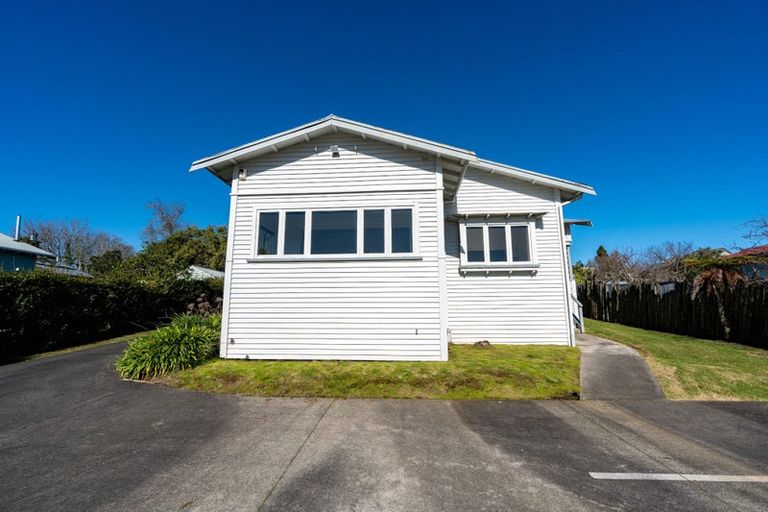 Photo of property in 16 Boundary Road, Claudelands, Hamilton, 3214