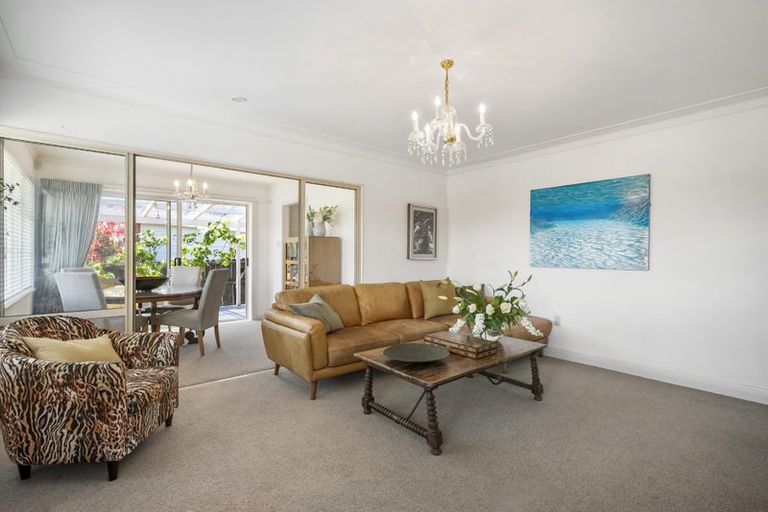 Photo of property in 1/7 Sydney Street, Hauraki, Auckland, 0622