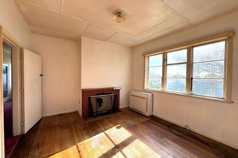 Photo of property in 1 Market Street, Kaitangata, 9210