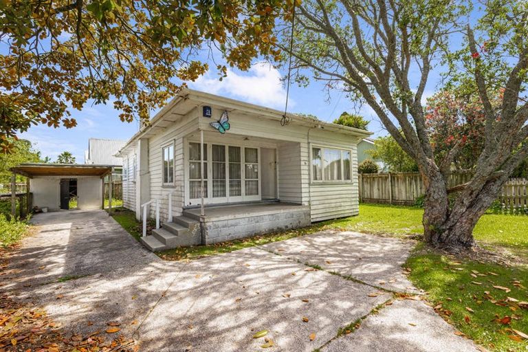Photo of property in 36 Rimu Street, New Lynn, Auckland, 0600