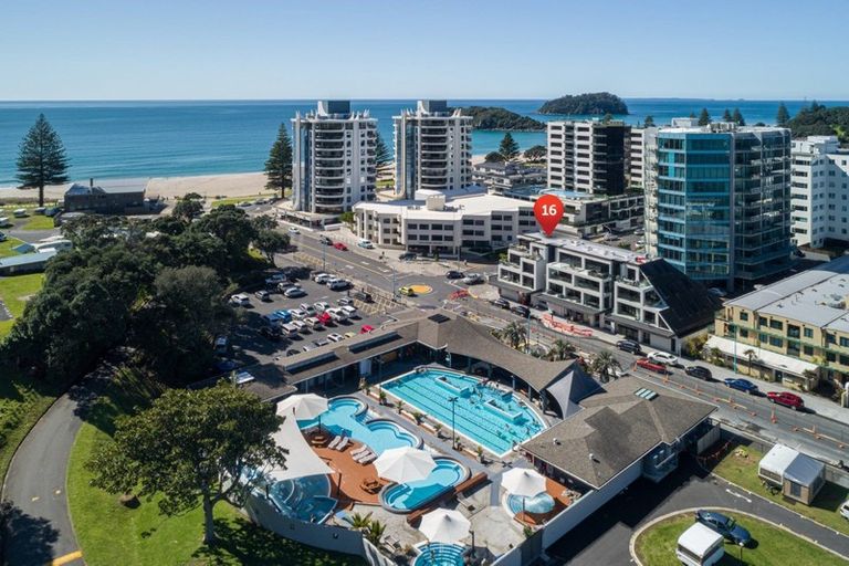 Photo of property in 16 Adams Avenue, Mount Maunganui, 3116