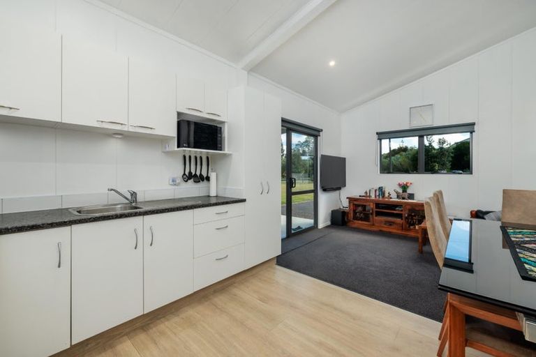 Photo of property in 219 Rangitane Road, Kerikeri, 0294