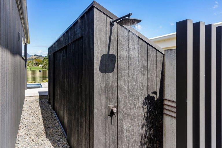 Photo of property in 113 Bellona Road, Whangamata, 3620