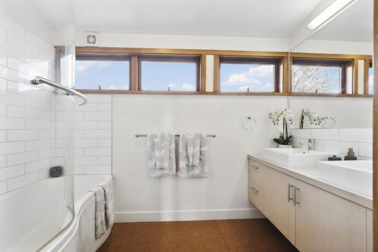 Photo of property in 50 Clark Road, Pahurehure, Papakura, 2113